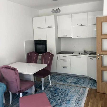 Kenza Jednosobni Stanovi Apartamento Podgorica Exterior foto
