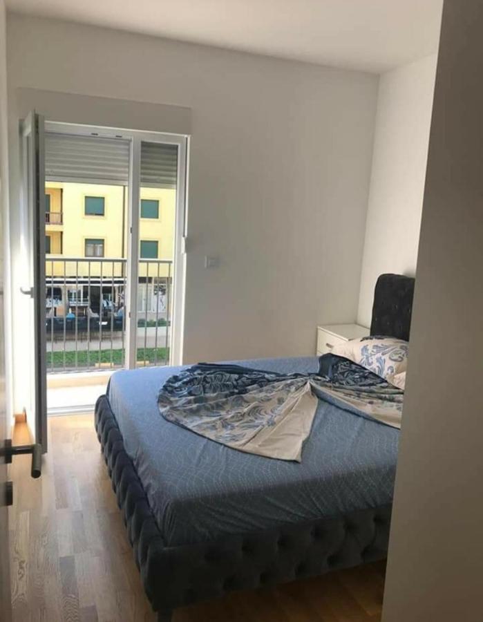Kenza Jednosobni Stanovi Apartamento Podgorica Exterior foto