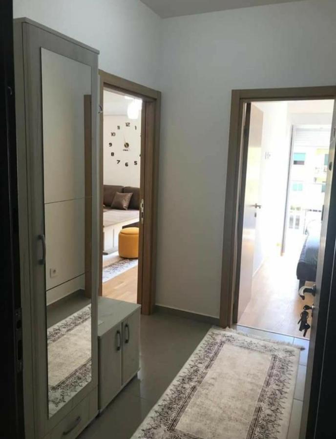 Kenza Jednosobni Stanovi Apartamento Podgorica Exterior foto