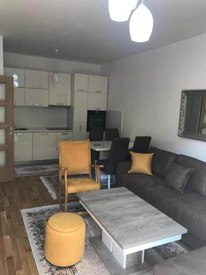 Kenza Jednosobni Stanovi Apartamento Podgorica Exterior foto