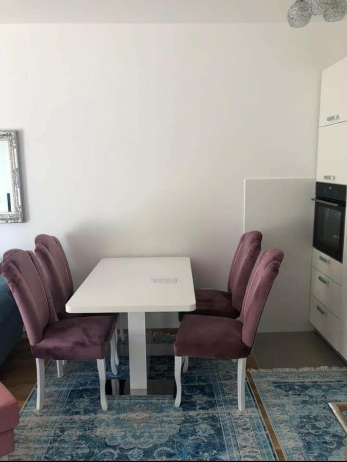 Kenza Jednosobni Stanovi Apartamento Podgorica Exterior foto
